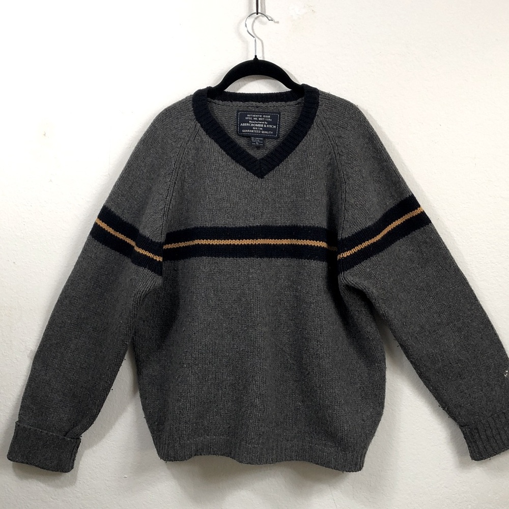 Vintage Abercrombie & Fitch LambsWool Gray V-Neck Striped Sweater XL